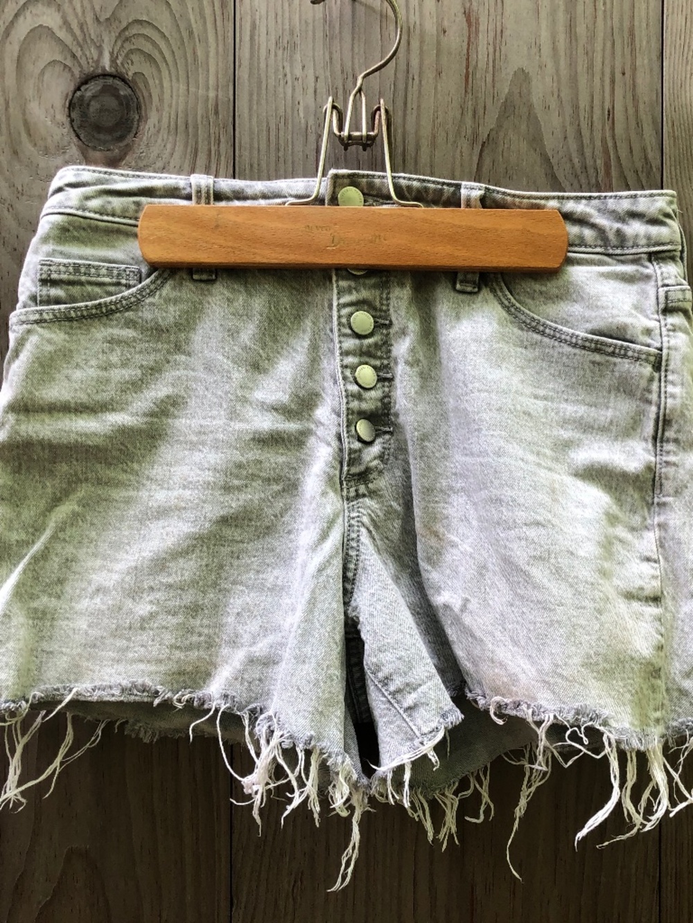 Universal Threads cut off jean shorts